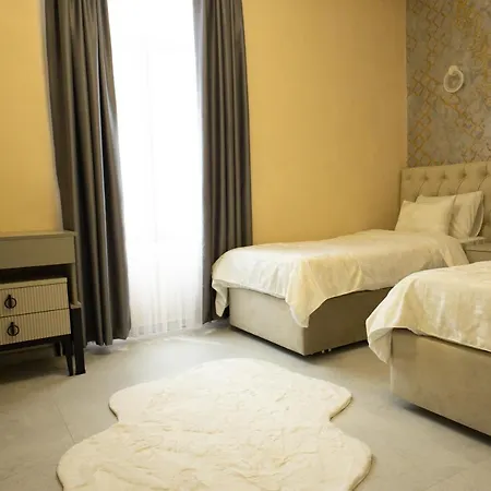 Aparthotel Elevens 11 *